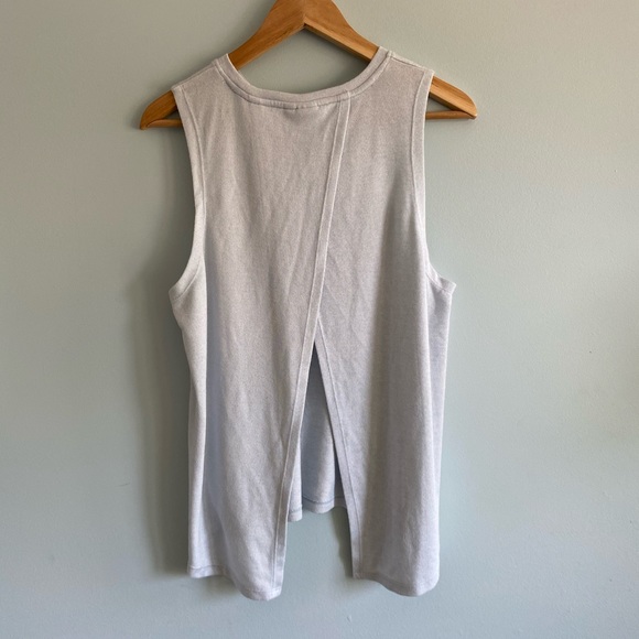 Twik open back - Picture 2 of 4